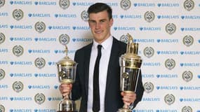 Gareth Bale avec ses deux prix
