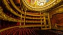L'Opéra de Paris propose d'adopter des fauteuils du Palais Garnier.