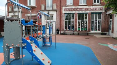Une école élémentaire fermée de Chatou, dans les Yvelines, le 27 avril 2020 (photo d'illustration)