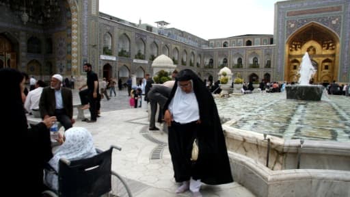 Sanctuaire musulman à Machhad, une des villes les plus saintes du chiisme, le 31 mai 2009