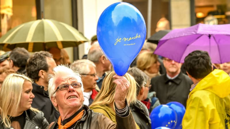 Des militants de la République en marche