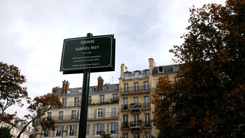 Un square en hommage à Samuel Paty a été inauguré à Paris en octobre 2021. Il se trouve au cœur du Quartier latin, devant l'hôtel de Cluny et face à La Sorbonne. 
