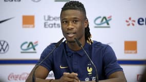 Eduardo Camavinga en conférence de presse avec l'équipe de France, le 20/11/2023