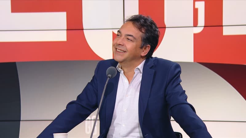 Patrick Cohen laisse une question à Charles Alloncle