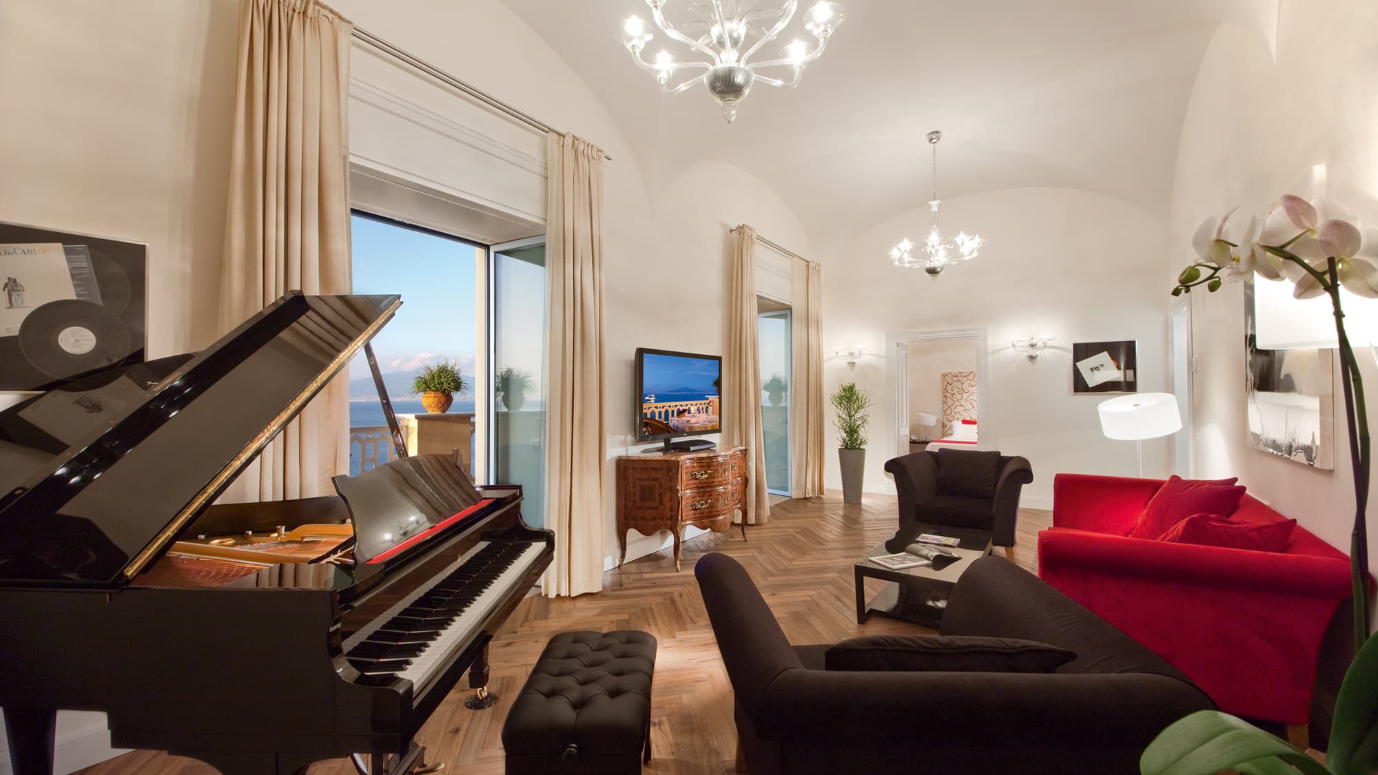 Grand Hotel Excelsior Vittoria, Suite Lucio Dalla