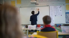 La Cour des comptes constate "une transformation profonde du modèle traditionnel de la fonction publique, basé historiquement sur l'accès au statut de fonctionnaire en début de carrière et par la voie du concours"