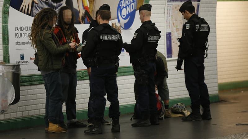 Un rapport pointe les contrôles policiers abusifs