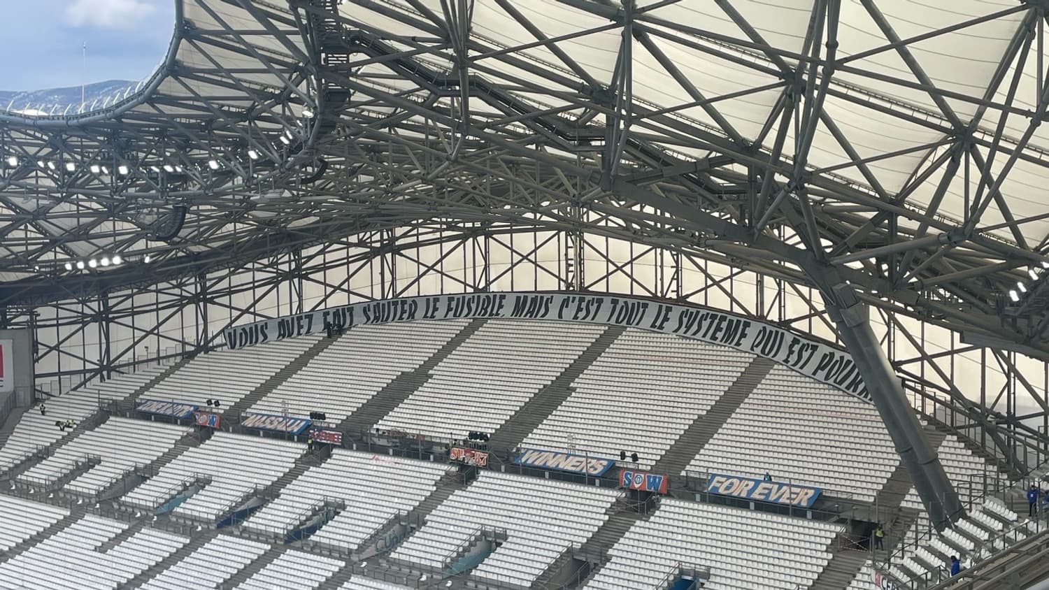 Une banderole au Stade Vélodrome, lors de OM-Strasbourg le 14/02/2026