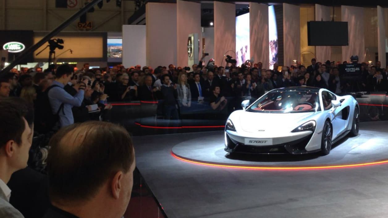 La 570GT a été présentée officiellement à Genève ce matin. 