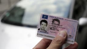 Passer le code de la route pendant son service universel pourrait être proposé par l'exécutif, dans le cadre d'une réforme à venir du permis de conduire.