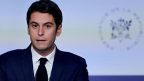 Le porte-parole du gouvernement Gabriel Attal le 24 novembre 2021 à Paris