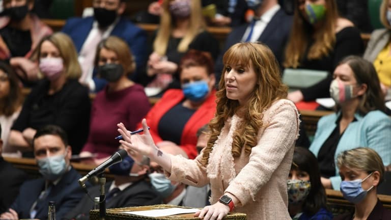 La numéro deux de l'opposition travailliste Angela Rayner lors d'une séance au Parlement, le 11 janvier 2022 à Londres
