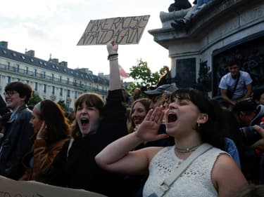 Rassemblement anti-extrême droite sur la place de la République à Paris, le 10 juin 2024