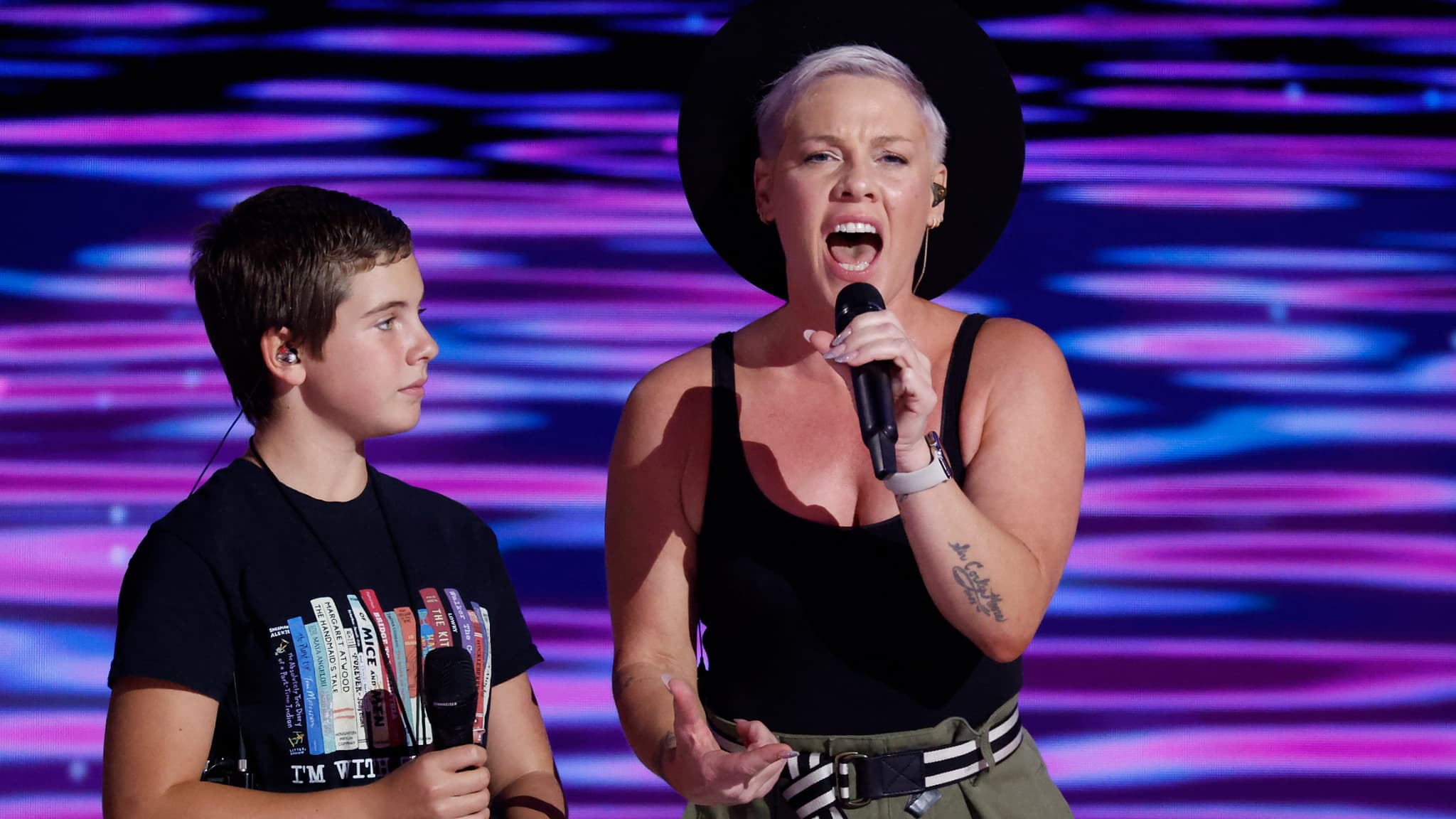 Pink et sa fille Willow Sage lors de répétitions pour la convention démocrate ce 22 août 2024.