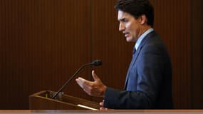 Le Premier ministre canadien Justin Trudeau s'exprime lors d'une conférence de presse le 14 octobre 2024 sur la Colline du Parlement à Ottawa.