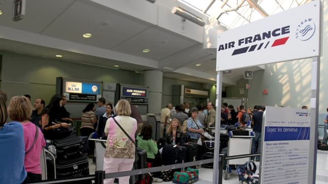 496 postes au sol seront supprimés chez Air France.