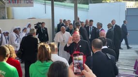 Le souverain pontife dans les quartiers Nord de Marseille, à Saint-Mauront, le 23 septembre