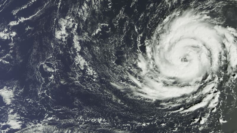 Vue satellite de l'ouragan Ophelia, capturée par un des satellites du programme Copernicus le 11 octobre 2017. 