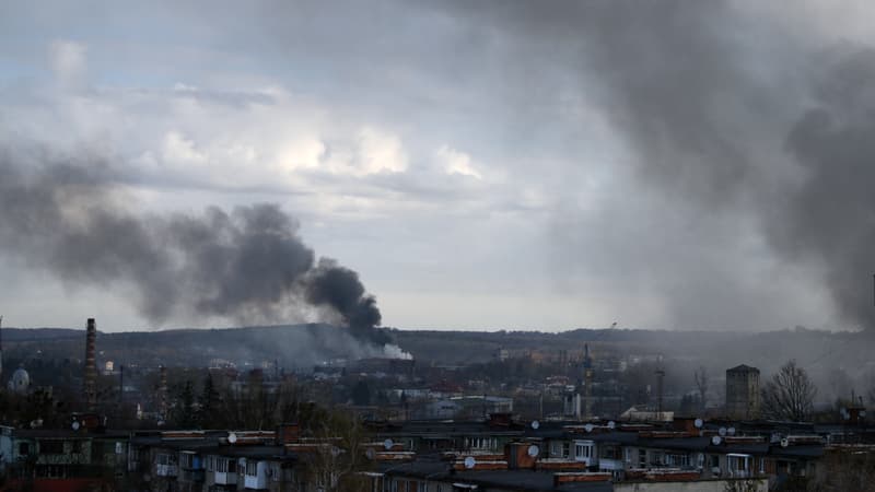 La ville de Lviv bombardée, le 18 avril 2022. (Image d'illustration)