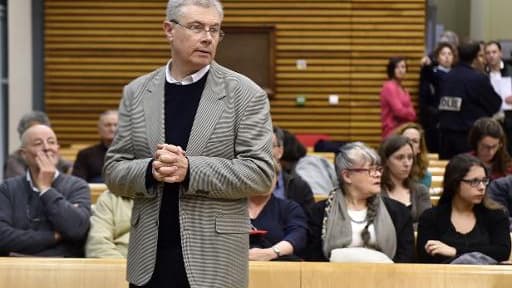 Luc Fournié, 58 ans, attend l'ouverture de son procès pour meurtre, le 30 mars 2015 à la cour d'Assises d'Albi Luc Fournié, 58 ans, attend l'ouverture de son procès pour meurtre, le 30 mars 2015 à la cour d'Assises d'Albi