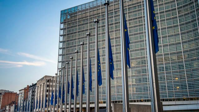 Bruxelles propose de facto un fonds de secours européen