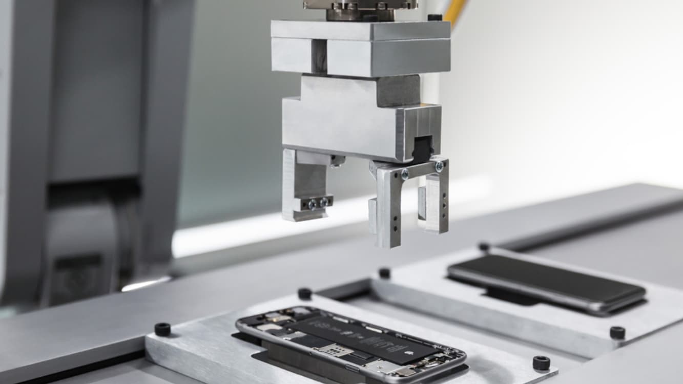 Liam, le robot d'Apple chargé de démonter les iPhone.