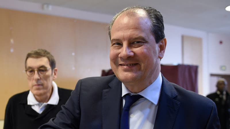 Jean-Christophe Cambadélis est officiellement élu premier secrétaire du PS, ce jeudi soir.