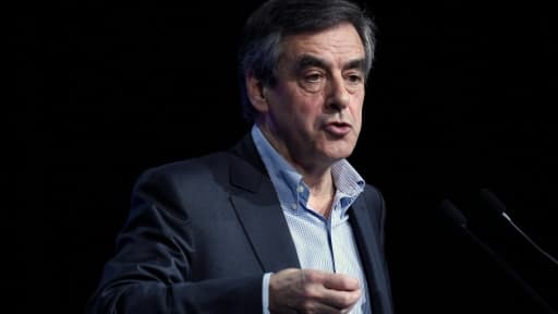 François Fillon, candidat à la primaire (Les Républicains), le 13 février 2016 à Paris