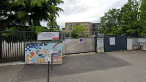 Le collège Charles-Sénard à Caluire-et-Cuire (Rhône)