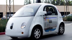 Google passe la second sur al voiture autonome (image d'illustration)