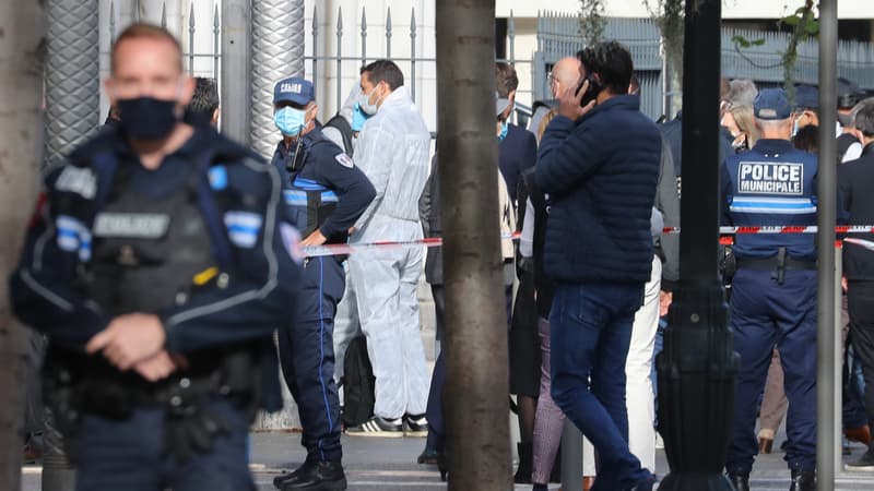 Des policiers à Nice, le 29 octobre 2020.