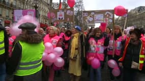 Des gilets roses sur les Champs-Élysées samedi 9 mars 2019