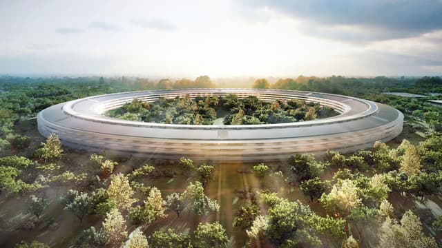 La monumentale ferme solaire d'Apple n'alimentera pas seulement le campus futuriste qu'Apple va inaugurer en 2016.