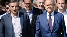 Alain Juppé et François Fillon le 5 septembre 2015 à l'université d'été de l'UMP.