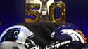 Le trophée du 50e Super Bowl