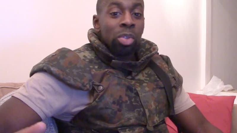 Amedy Coulibaly, dans la vidéo non authentifiée postée sur le réseau Daily Motion puis retirée, dimanche.