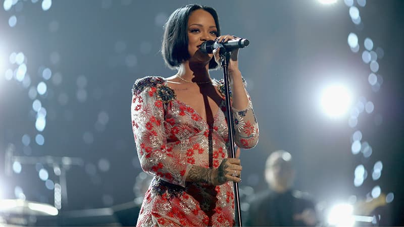 Rihanna en concert, le 13 février 2016.