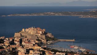 Calvie en Corse (illustration)