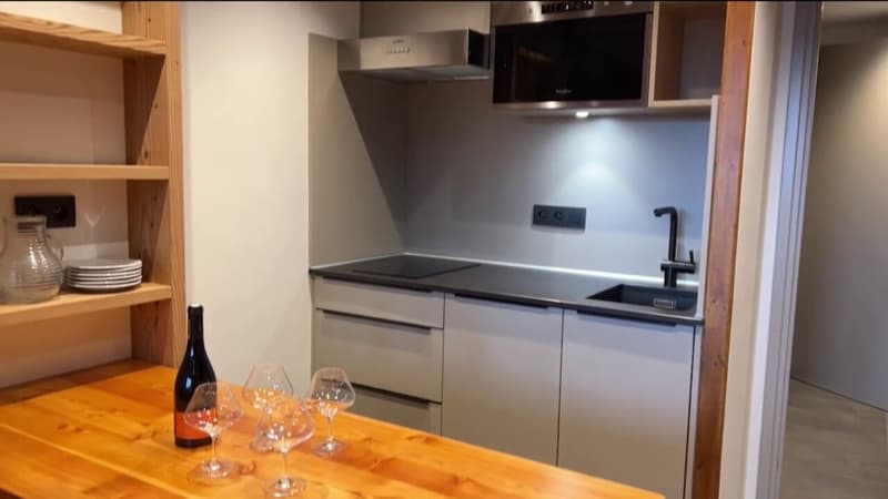 MAISON D'ICI : Une cuisine dans moins de 2m² avec Mobalpa Gap
