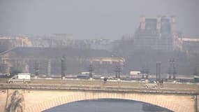 Pollution à Paris: une nouvelle plainte déposée par une ONG