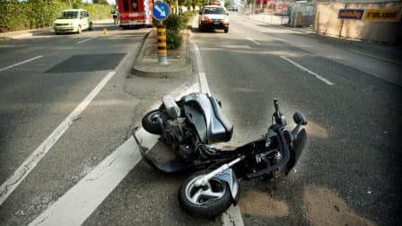 Parmi les mesures envisagées par le gouvernement, l'accentuation de la répression à l'égard des piétons et des conducteurs de deux-roues, fortement impliqués dans la mortalité sur la route.