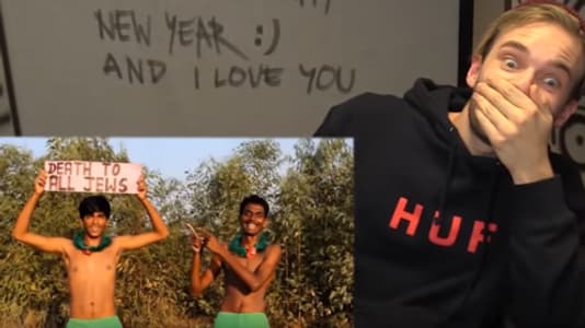 PewDiePie découvre que deux hommes ont exécuté sa requête: s'afficher avec une pancarte "Mort aux Juifs". PewDiePie découvre que deux hommes ont exécuté sa requête: s'afficher avec une pancarte "Mort aux Juifs".
