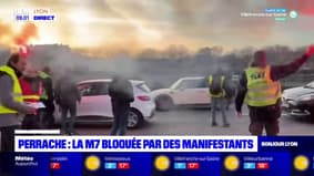 Retraites: à Lyon, la M7 bloquée par des manifestants 