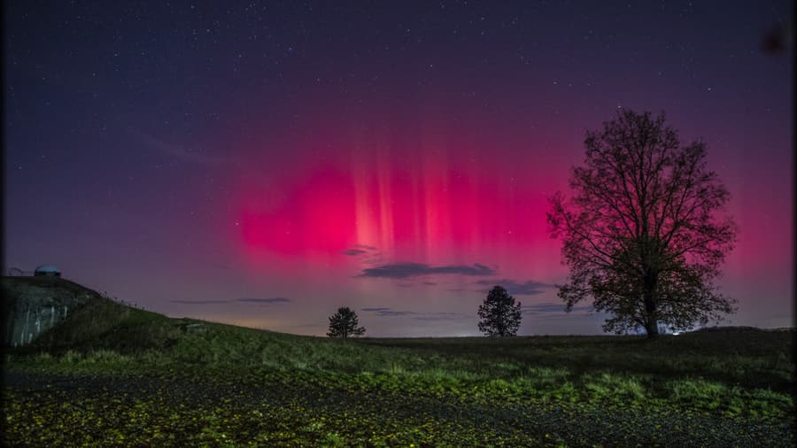 Aurore boréale aperçue à Villers-la-Montagne (Meurthe-et-Moselle) le 12 novembre 2025