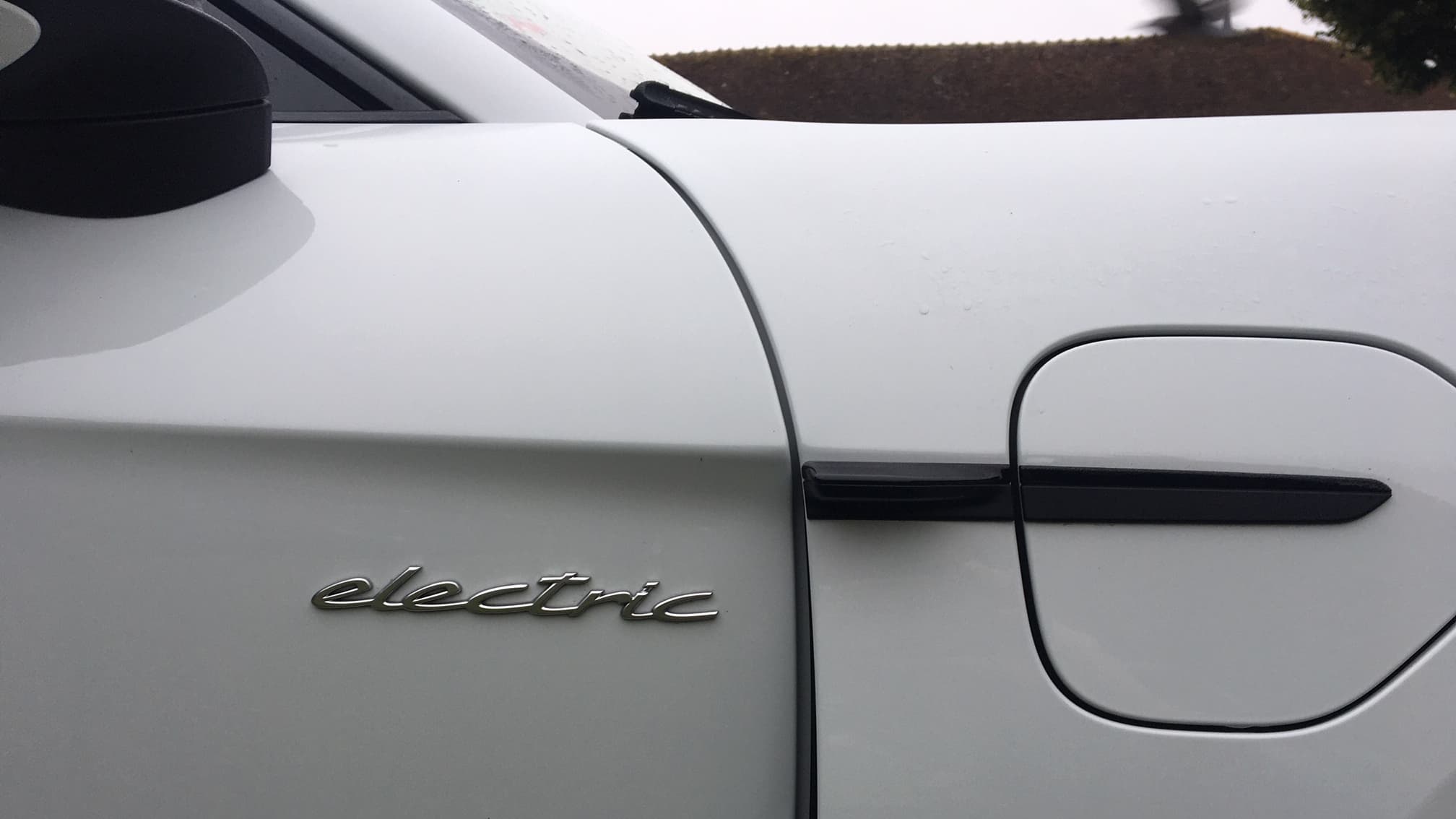 Notre Taycan Turbo S affiche officiellement une autonomie de 413 kilomètres. Notre Taycan Turbo S affiche officiellement une autonomie de 413 kilomètres.