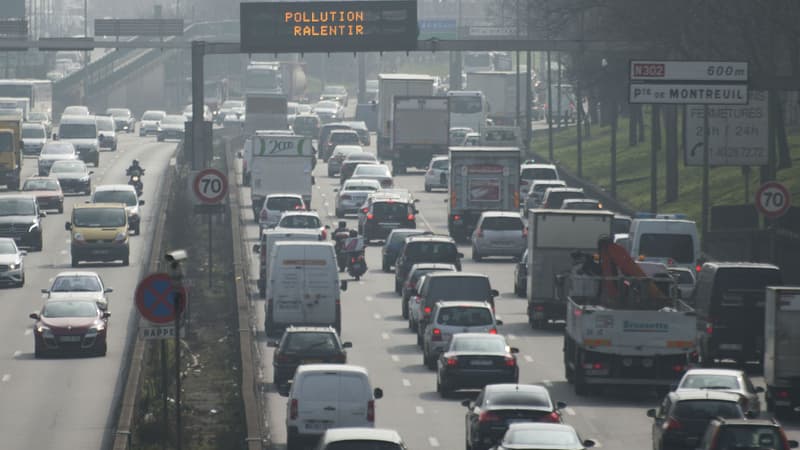 Circulation à Paris le 18 mars 2015 pendant le pic de pollution