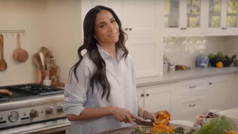 Regarder la vidéo Meghan Markle dévoile les premières images de son émission culinaire pour Netflix