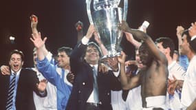 Bernard Tapie en 1993 avec la Ligue des champions