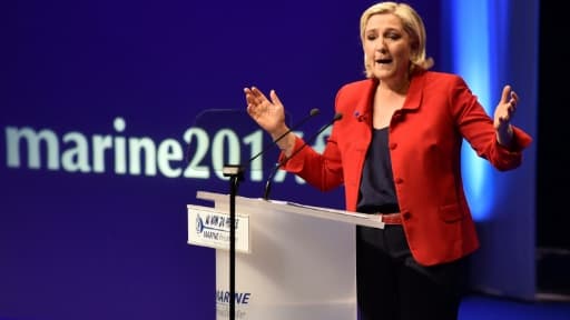 Marine Le Pen en meeting au Zenith le 26 mars 2017 à Lille