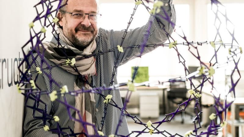 Elmar Mock, 66 ans, a co-inventé la Swatch et posé son nom sur 200 familles de brevets.